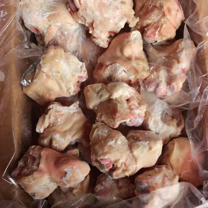 龙大带皮拐骨价格不高，酱卤熟食店**