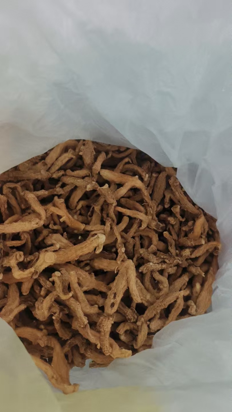 多花倒苗黄精干货，产品优质，量大从优，诚信经营，欢迎致电