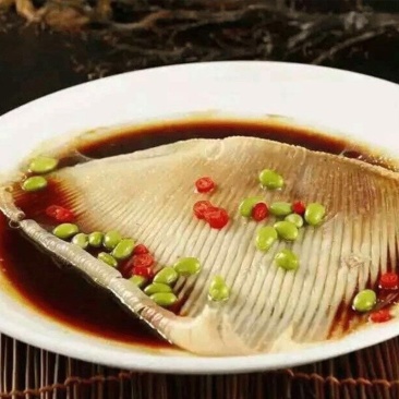 鲜冻鱼翅鳐鱼翅鲜冻鱼翅软骨酒店食材软骨翅老板鱼鱼翅