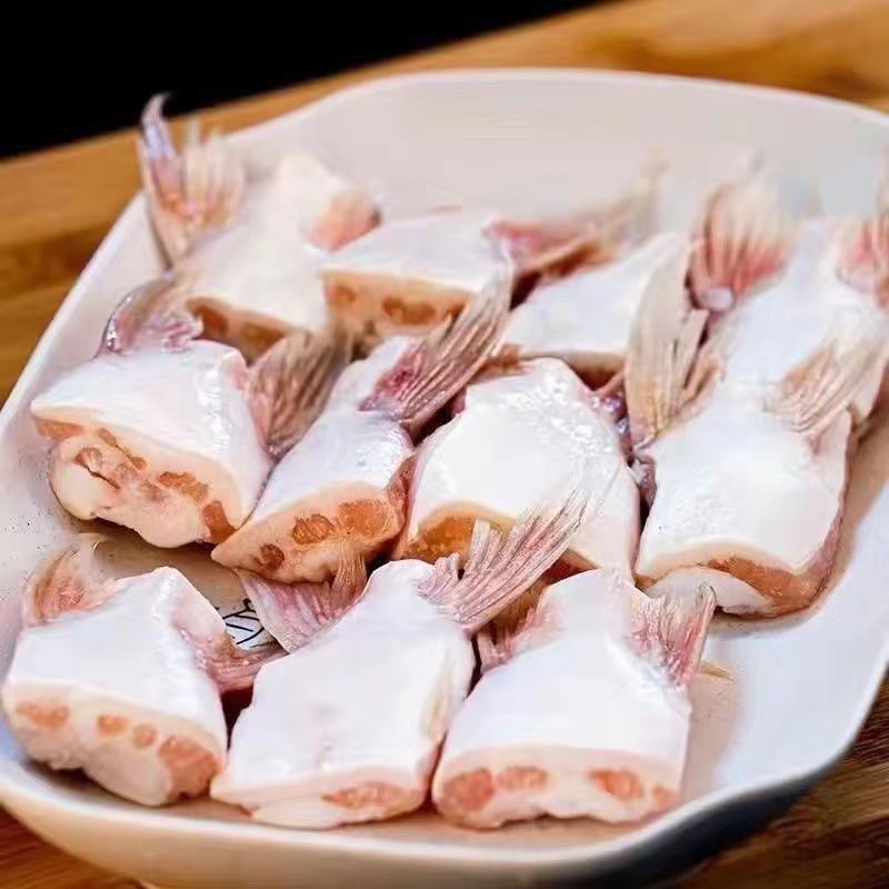 烧烤食材鱼翅新鲜鱼翅剁椒鱼翅鱼下巴巴沙鱼鱼腩