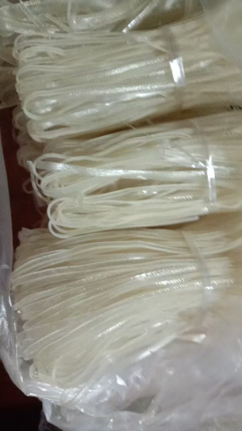 重庆市彭水县新田镇手工红薯粉。