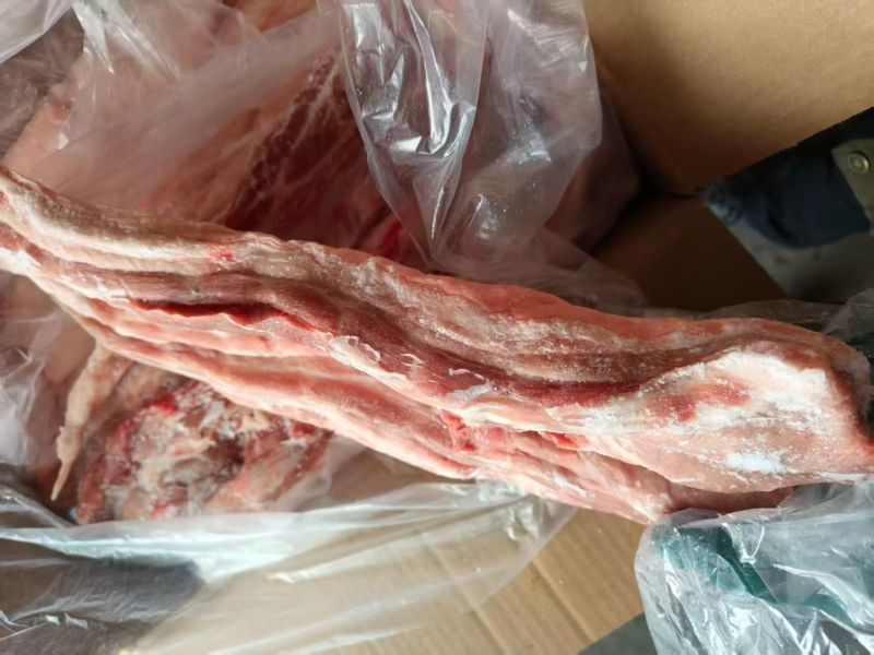 精修去奶头皮五花肉条！新货30吨超低价出，质量**好
