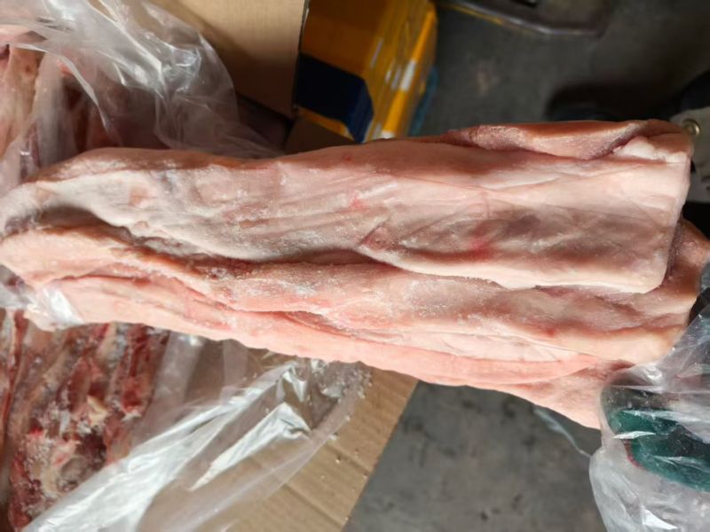 精修去奶头皮五花肉条！新货30吨超低价出，质量**好