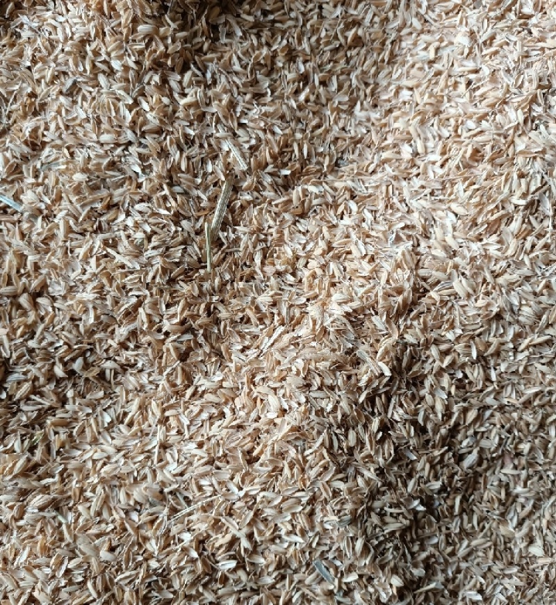 稻壳压缩稻壳厂家直发保质保量全国可发