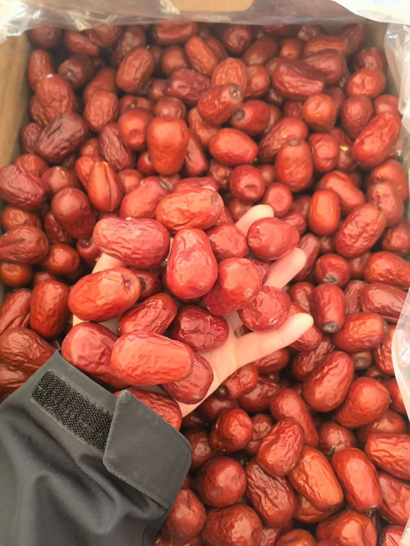新疆红枣特级和田大枣大红枣子玉枣泡茶干果