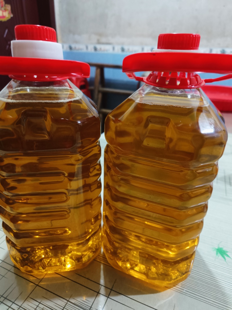 【推荐】湖南山茶油/一手货源/品质保证/视频看货/电询