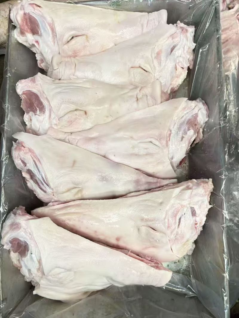 分割肉，猪头猪副产品鸿运当头每件净重16斤