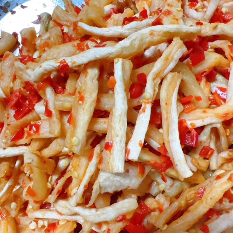 辣椒萝卜条开味下饭菜湖南特产剁椒香辣脆爽湘菜餐饮酒店食材