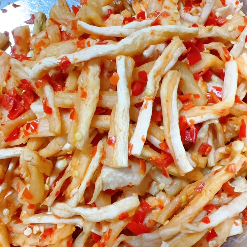 辣椒萝卜条开味下饭菜湖南特产剁椒香辣脆爽湘菜餐饮酒店食材