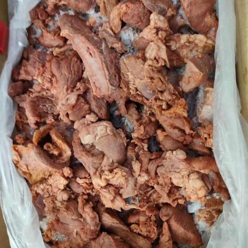 牛碎肉，牛碎肉块，长年有货，一件起发，量大从优。