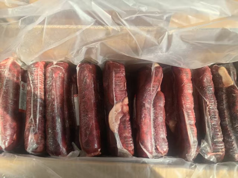 纯干羊血肠，卤猪，先炒合适