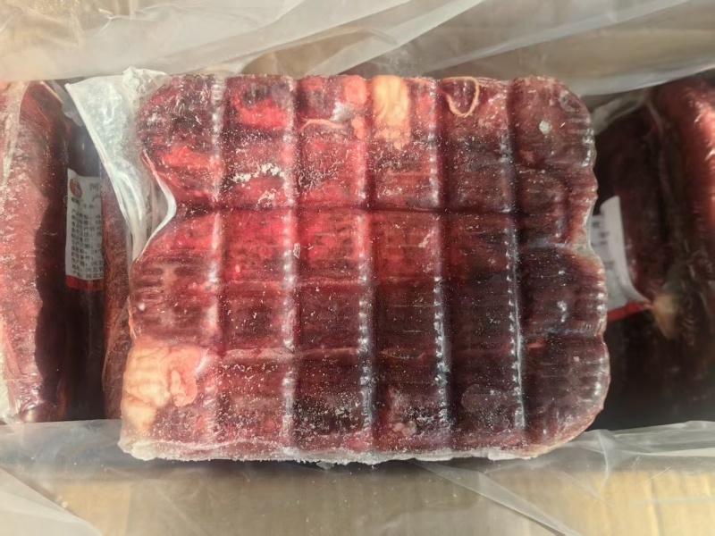 纯干羊血肠，卤猪，先炒合适