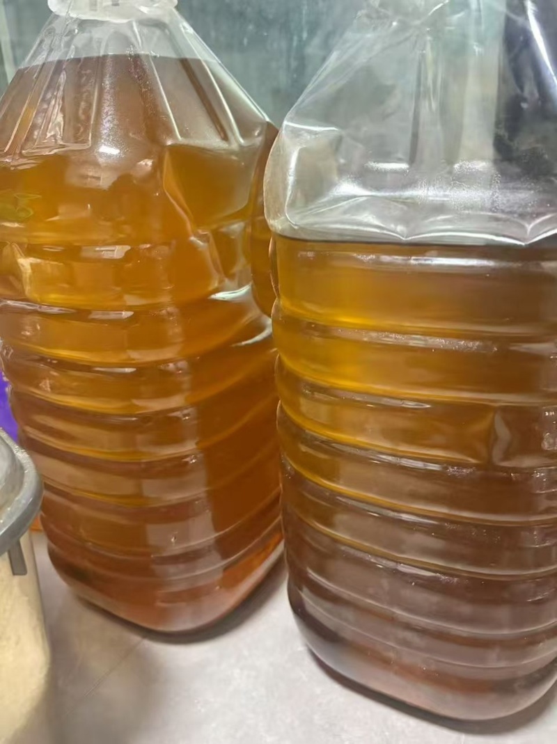 自家榨的老茶树茶油，带检测报告，欢迎采购