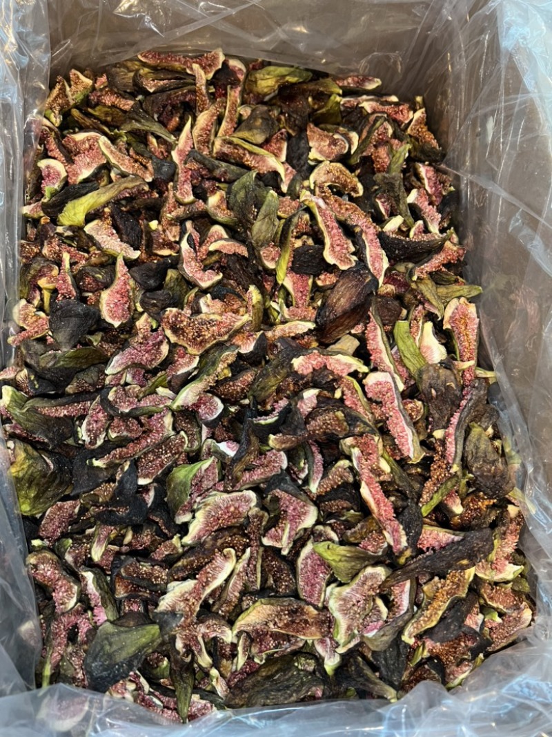 威海青皮无花果烘干即食水果干软糯香甜休闲零食