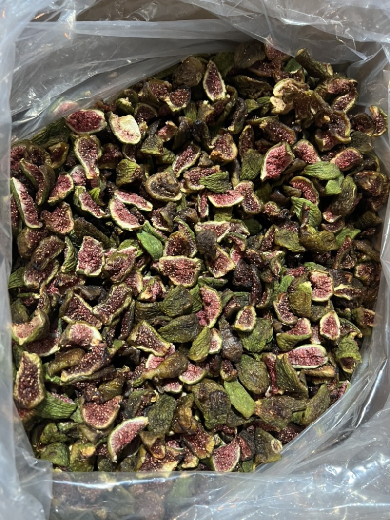 威海青皮无花果烘干即食水果干软糯香甜休闲零食