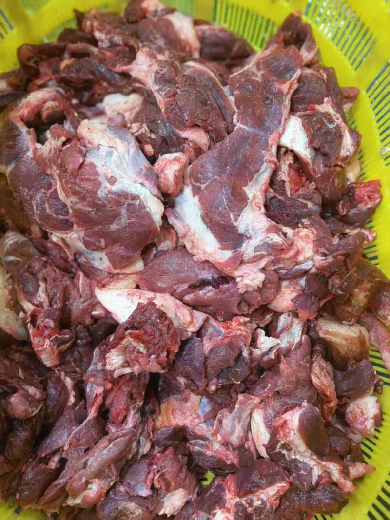 【牛头碎肉】冻牛头缓化剔下来的碎肉！鲜干冻品！炖卤烧均可
