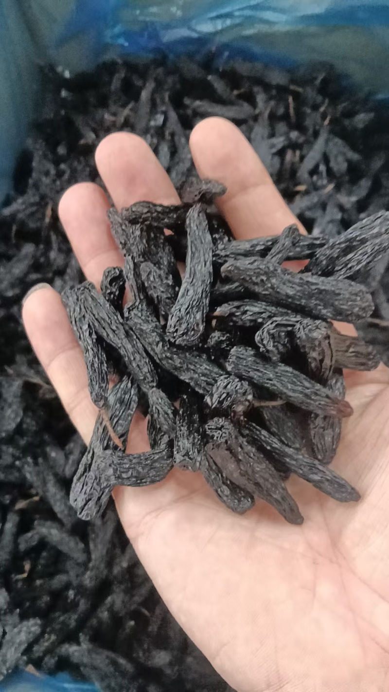 枣夹核桃香酥脆枣酒醉枣新疆大枣一切干果应有