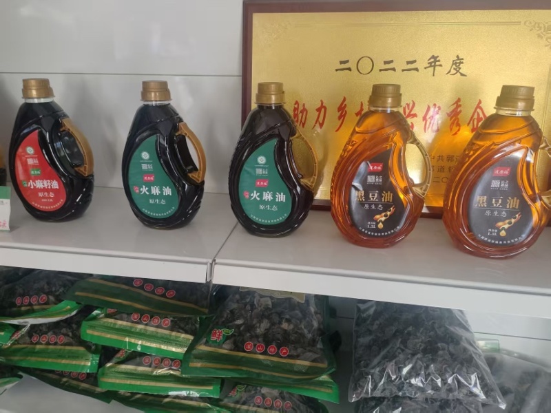 火麻油小麻子油大量供应品质保证诚信经营欢迎来电