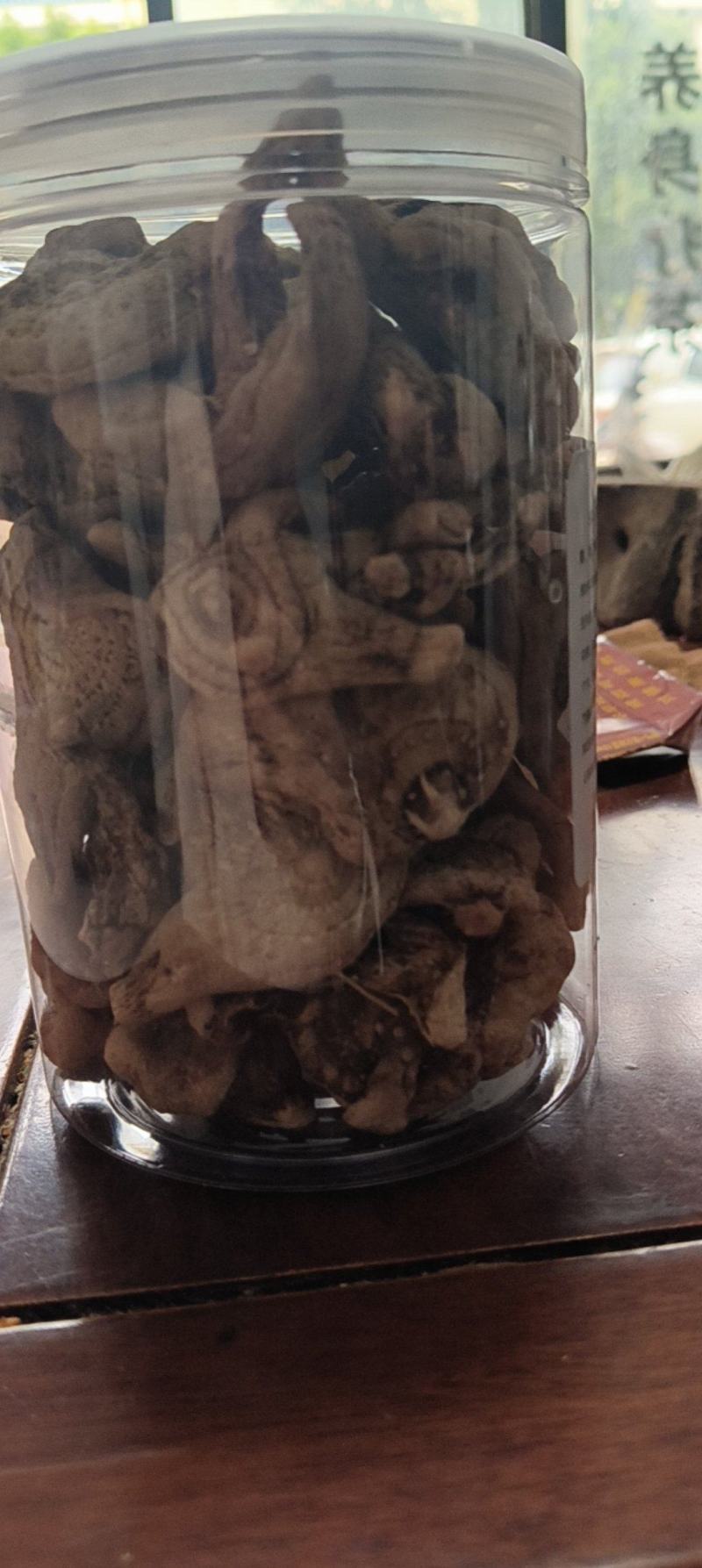 云南白芨个子精品，批发零售，货源充足，量大从优。