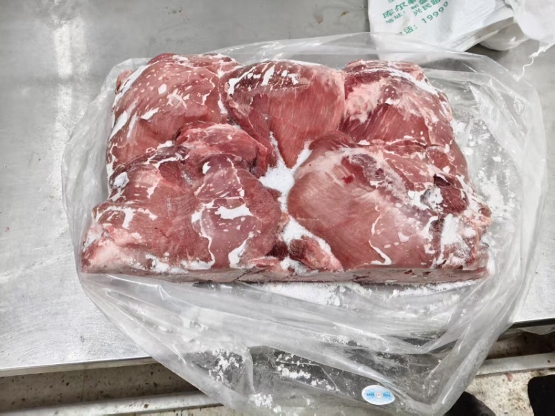 母猪分割肉清货