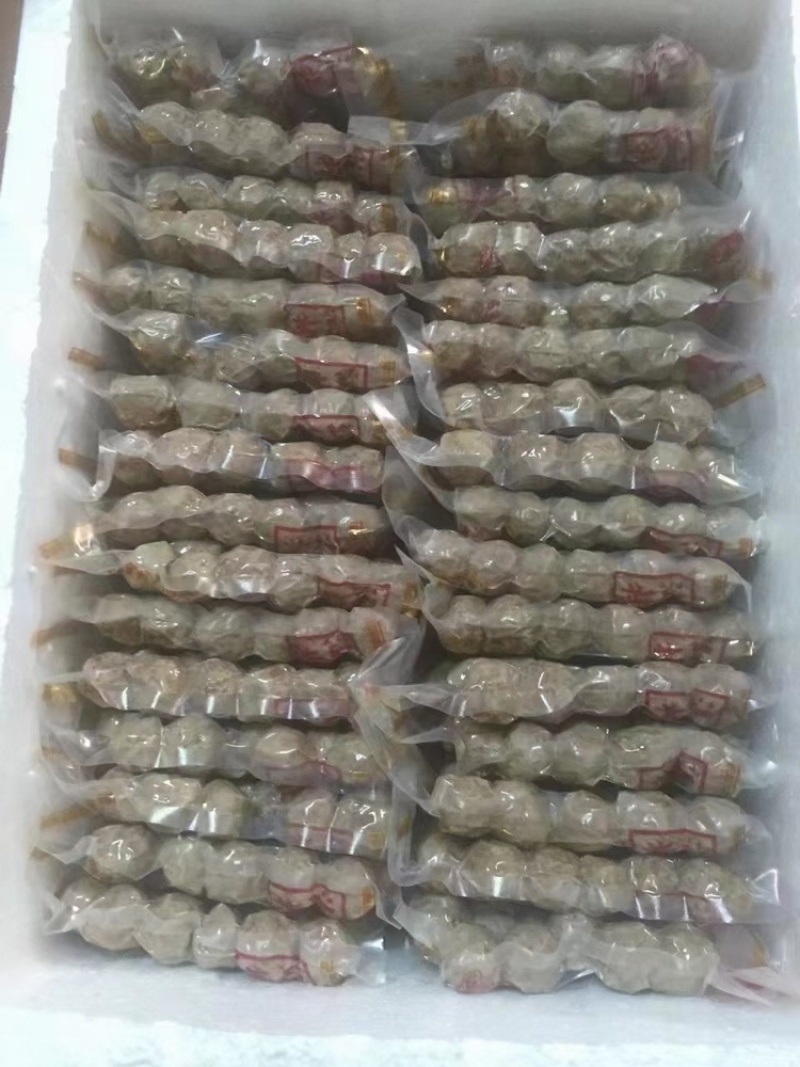 纯手工牛肉丸，厂家直发，大量有货，欢迎各位老板咨询采购