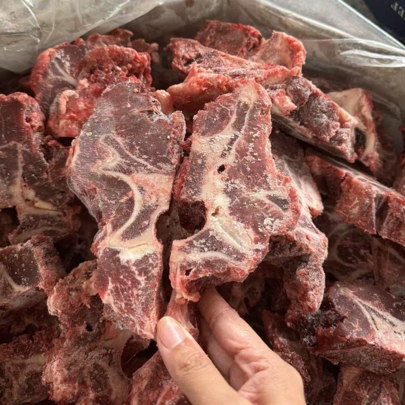 多肉牛脖骨40斤