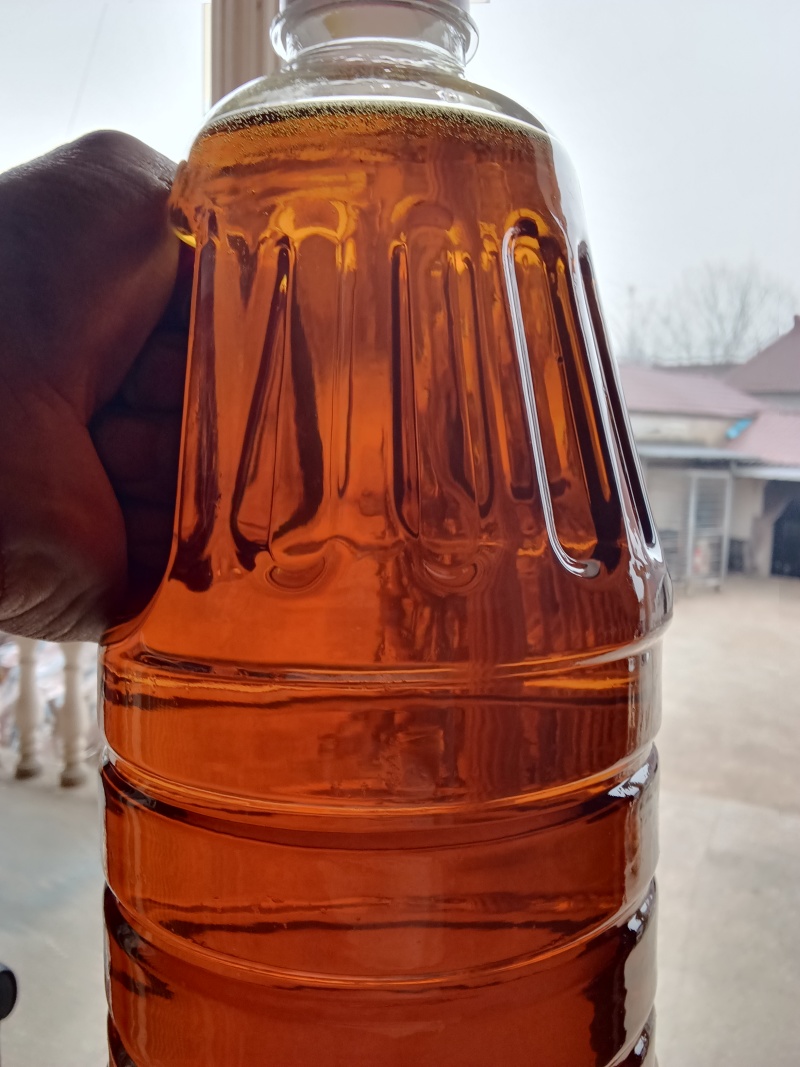 家有优质浓香菜籽油，厂家直发，欢迎各位老板咨询采购