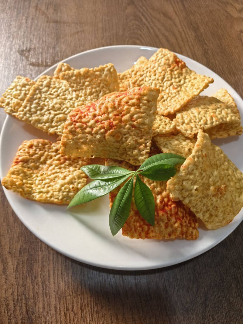 河北休闲散装膨化食品，精品苦荞片，全国批发厂家直销