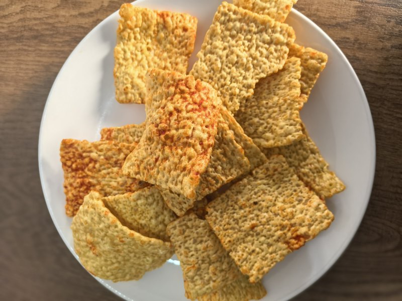 河北休闲散装膨化食品，精品苦荞片，全国批发厂家直销
