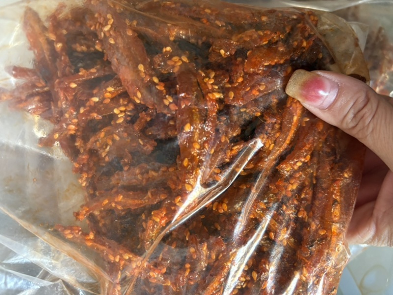 银鱼仔，麻辣口味，特别好吃😋