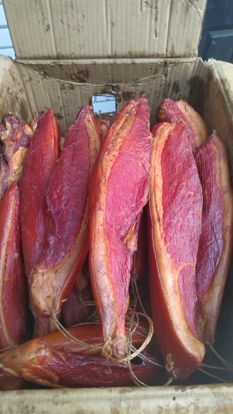 2025当季热卖火爆小猪排，中方，各种腊肉，香肠