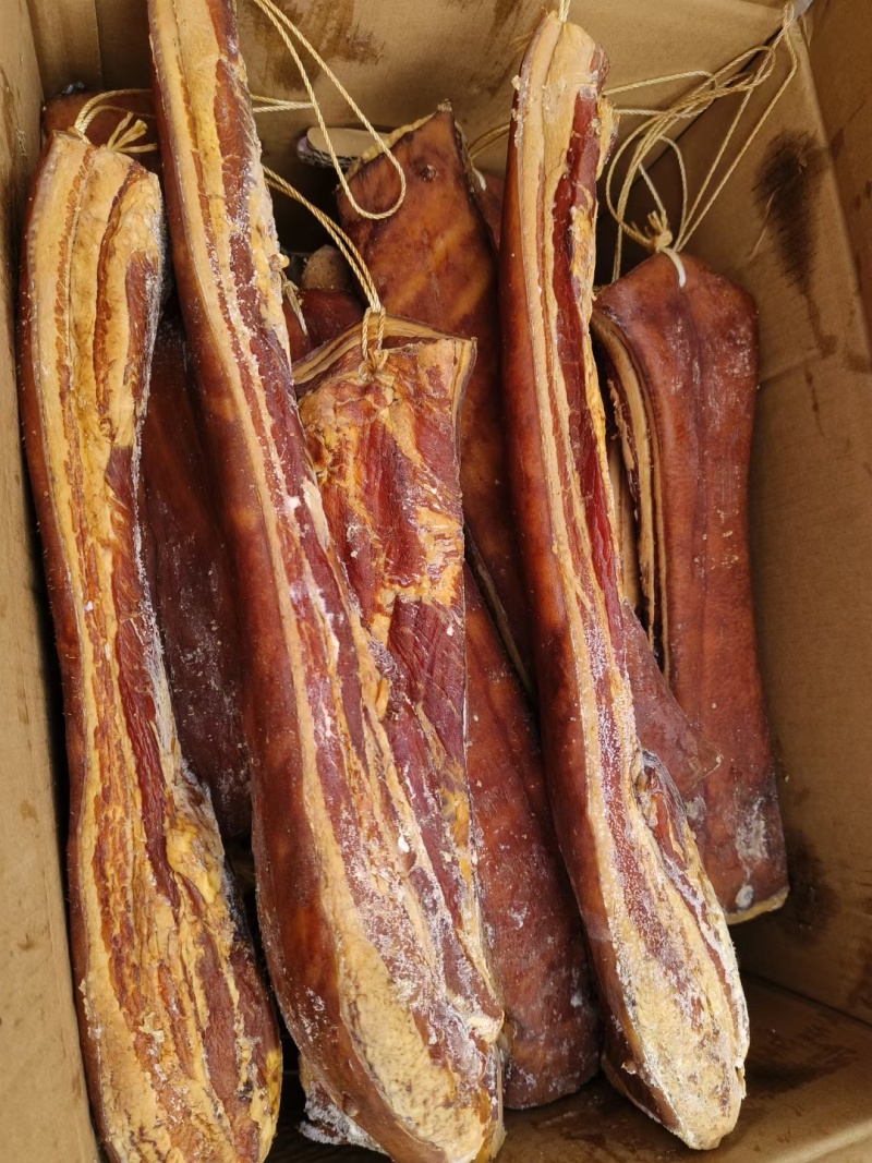 2025当季热卖火爆小猪排，中方，各种腊肉，香肠