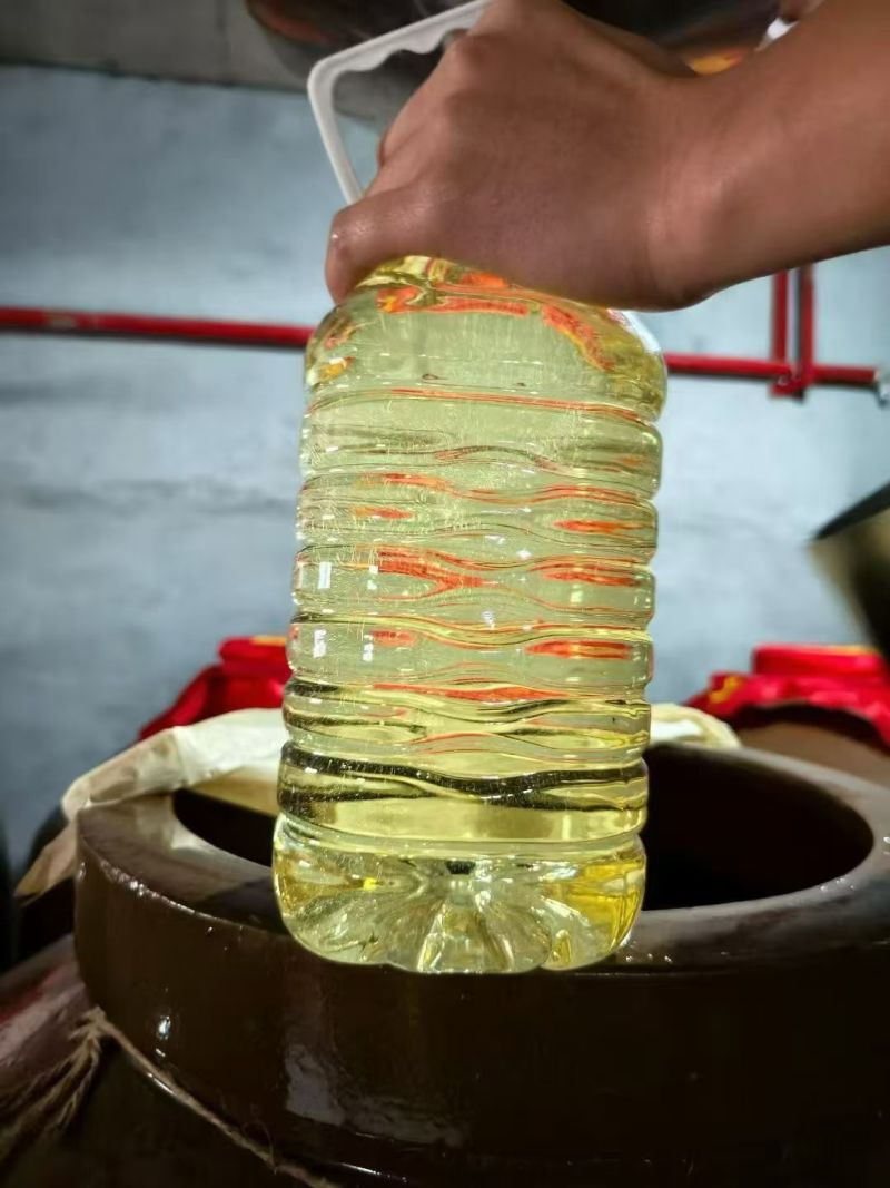 酱香型白酒散酒
