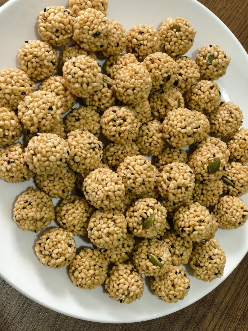 河北膨化食品，散装一件净重十斤，山药荞麦球地摊**网红爆