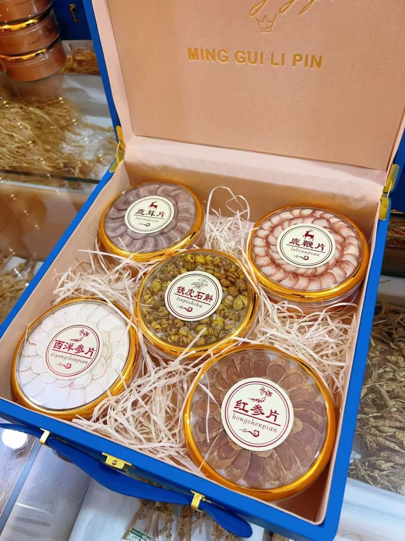 各种礼盒，过节的**，各种规格，型态优美，一手货源