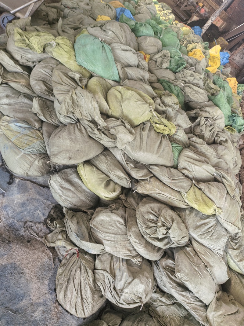 凉拌手撕笋丝，麻竹笋尖，常年有货，实力雄厚，欢迎骚扰