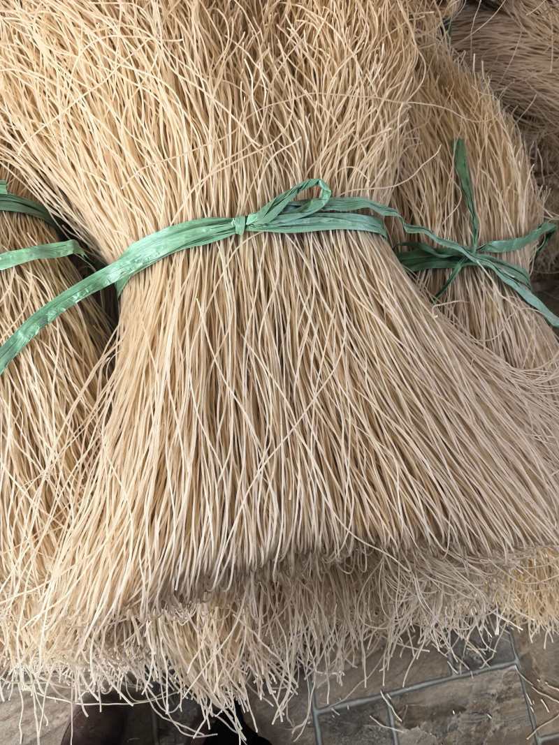 零售纯红薯粉粉条，产地直发，全国发货，欢迎大家进店沟通