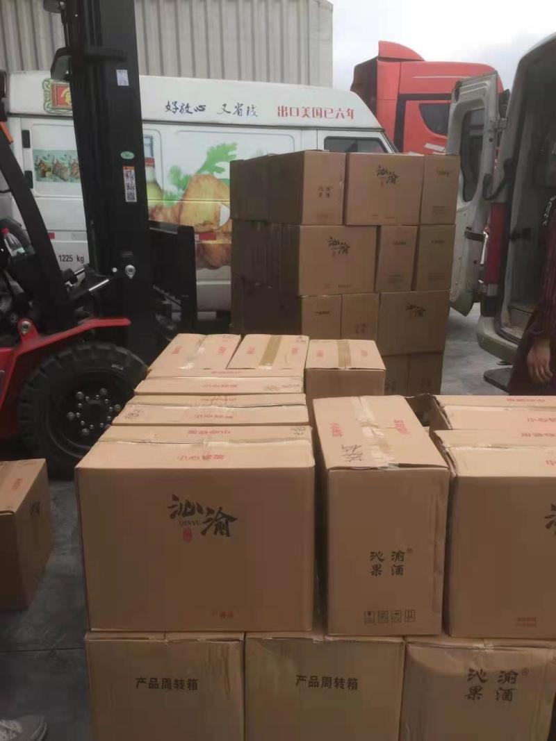 花果酒杨梅酒，桃花酒玫瑰酒青梅酒低度果酒糯米酒桑葚酒蓝
