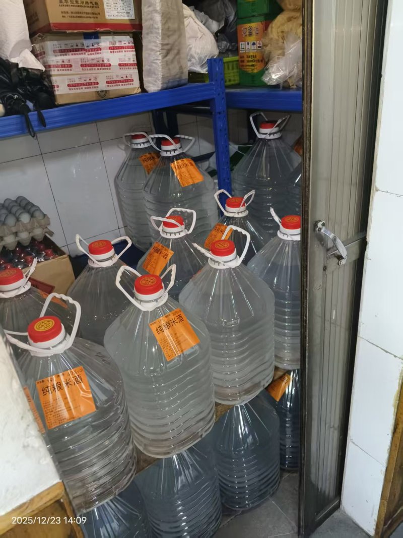 纯粮酒全国发货，今天需要配送的几千斤纯粮酒