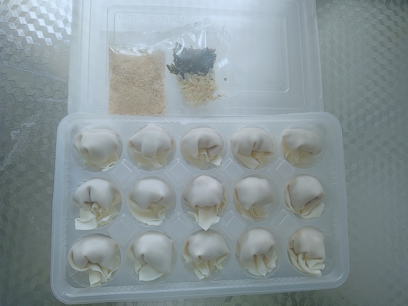 纯手工大馅鲜馄饨