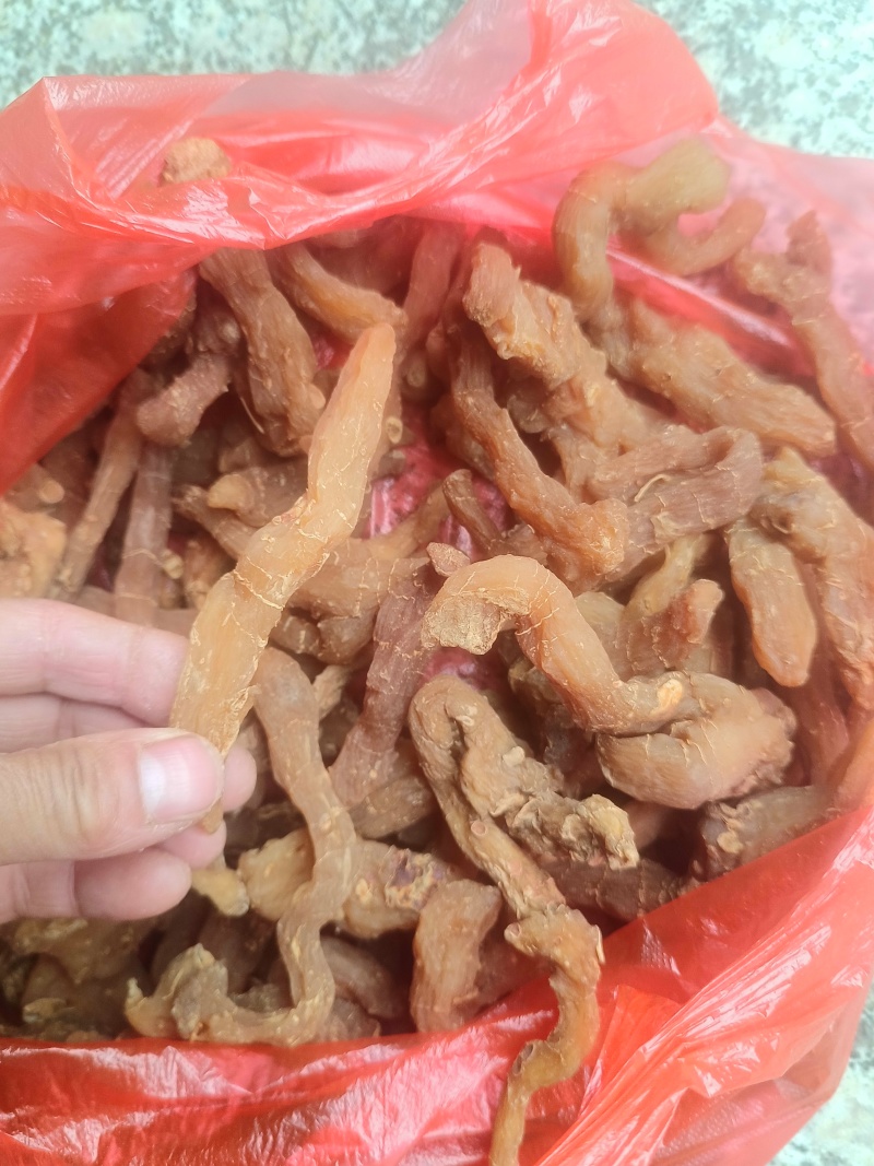 黄精片蒸晒个子熟片鸡头黄精片大中小片精选过筛