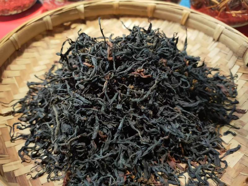 昌宁头春野生古树红茶