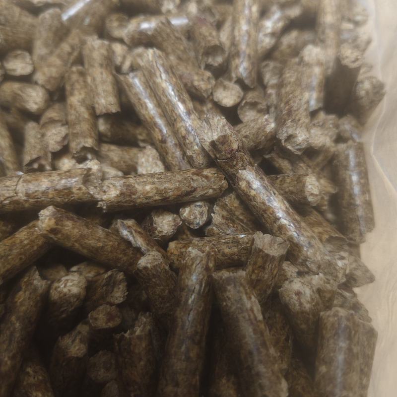 纯松木颗粒***拆迁料