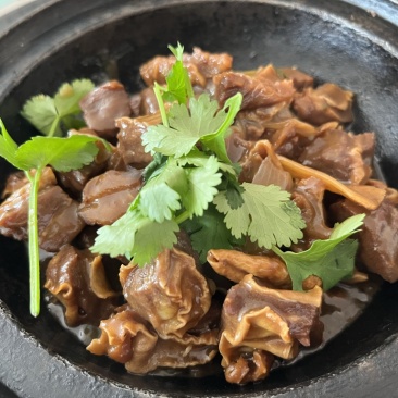 熟牛腩，加热可以吃