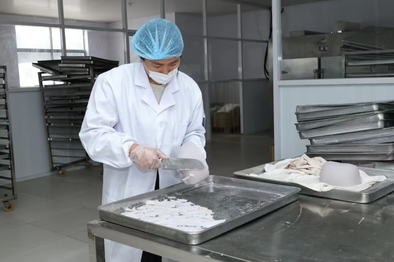 纯藕粉。正规公司手续齐全长年大量供应纯藕粉30一斤。