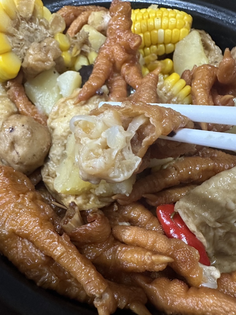 先炸后卤五香虎皮凤爪商用批发地摊火锅烤串香锅等
