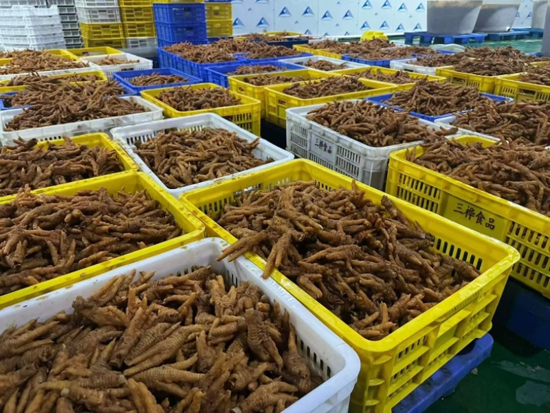 先炸后卤五香虎皮凤爪商用批发地摊火锅烤串香锅等
