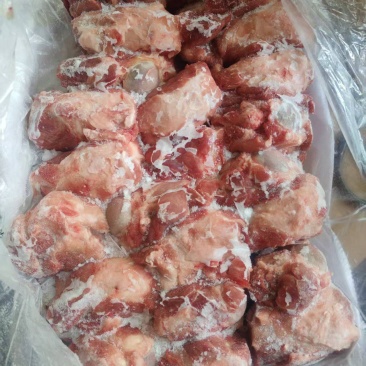 满肉前肉骨105元20斤