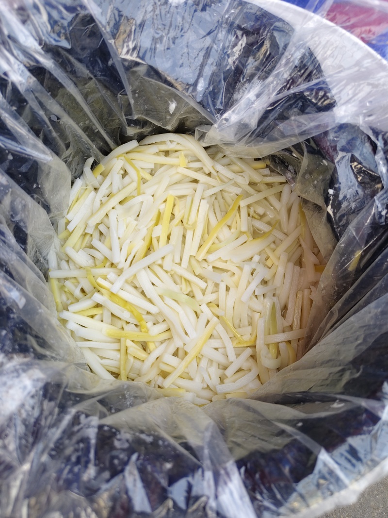 鲜笋丝，大量有货，质量保证，脆甜爽口，价格实惠