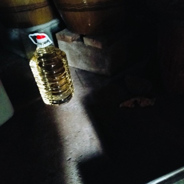 纯粮古法工艺酿造